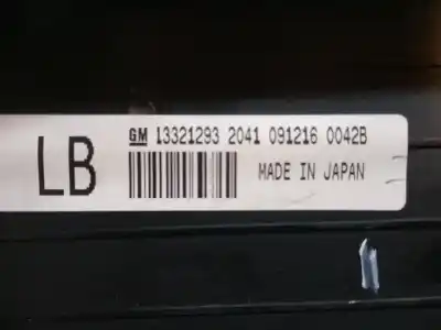 Second-hand car spare part audio system / radio cd for opel insignia a sedán (g09) 2.0 cdti (69) oem iam references 13321293  
