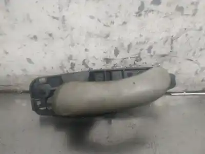 Peça sobressalente para automóvel em segunda mão PUXADOR INTERIOR DIANTEIRO ESQUERDO por FIAT STILO (192)  Referências OEM IAM   