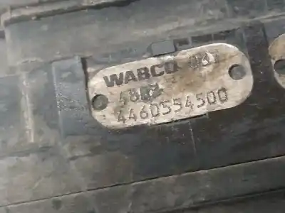 Автозапчастина б/у блок управління підвіски для iveco 35s12 * посилання на oem iam 4460554500  