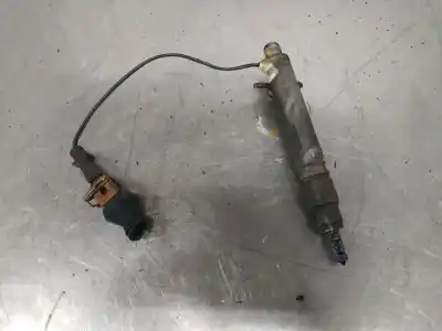 Recambio de automóvil de segunda mano de INYECTOR para AUDI A4 AVANT (B5)  referencias OEM IAM 028130201S  