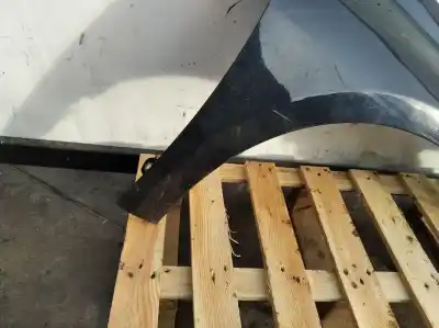 Peça sobressalente para automóvel em segunda mão guarda-lamas dianteiro direito por renault laguna iii 96kw referências oem iam 