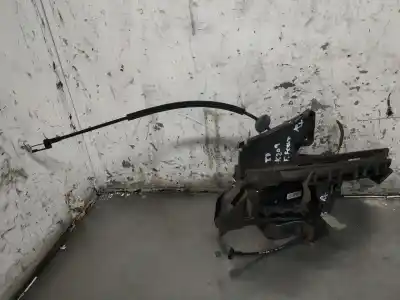 Автозапчастина б/у ЗАМОК ЗАДНЬОГО ПРАВОГО ДВЕРЯ для FORD FOCUS BERLINA (CAP)  Посилання на OEM IAM   