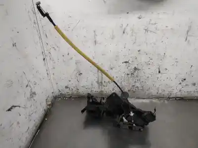 Peça sobressalente para automóvel em segunda mão fechadura da porta dianteira esquerda por ford focus berlina (cap) 1.8 cat referências oem iam   