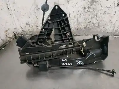 Peça sobressalente para automóvel em segunda mão FECHADURA DA PORTA DIANTEIRA ESQUERDA por FORD FOCUS BERLINA (CAP)  Referências OEM IAM   