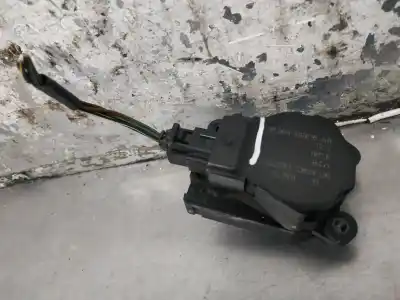 Peça sobressalente para automóvel em segunda mão MOTOR DE ABERTURA DA COMPORTA DE SOFAGEM por FORD FOCUS BERLINA (CAP)  Referências OEM IAM 3M5H19E616AB  