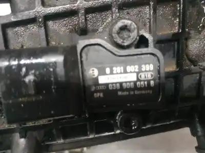 Peça sobressalente para automóvel em segunda mão intercooler por audi a4 berlina (8e) 2.5 v6 24v tdi referências oem iam 038906051b  