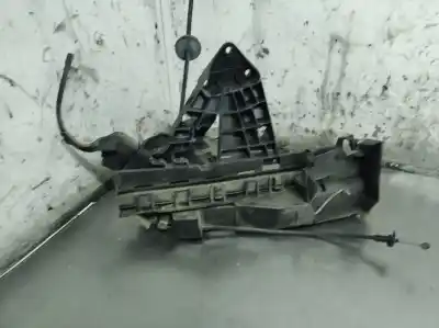 Peça sobressalente para automóvel em segunda mão fechadura da porta dianteira esquerda por ford focus berlina (cap) 1.6 tdci cat referências oem iam 240000008  