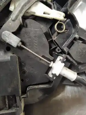 Peça sobressalente para automóvel em segunda mão fechadura da porta dianteira esquerda por ford focus berlina (cap) 1.6 tdci cat referências oem iam 240000008  