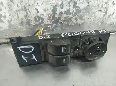 Peça sobressalente para automóvel em segunda mão botão / interruptor elevador vidro dianteiro esquerdo por ford focus berlina (cap) 2.0 cat referências oem iam 03168003  