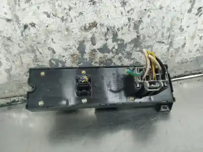 Peça sobressalente para automóvel em segunda mão botão / interruptor elevador vidro dianteiro esquerdo por ford focus berlina (cap) 2.0 cat referências oem iam 03168003  