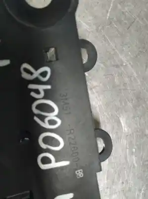 Second-hand car spare part INTERIOR RIGHT FRONT HANDLE for FORD FOCUS BERLINA (CAP)  OEM IAM references 3M51R22600BB  