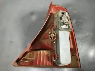 Pezzo di ricambio per auto di seconda mano lampada posteriore sinistra per renault clio ii fase ii (b/cb0) 1.5 dci diesel riferimenti oem iam 8200071413  