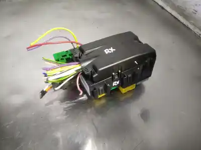 Автозапчастина б/у реле/запоперівник для citroen c4 picasso 1.6 blue-hdi fap посилання на oem iam 9806192580  