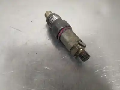 Pièce détachée automobile d'occasion INJECTEUR pour PEUGEOT 205 BERLINA  Références OEM IAM LCR6735203D  