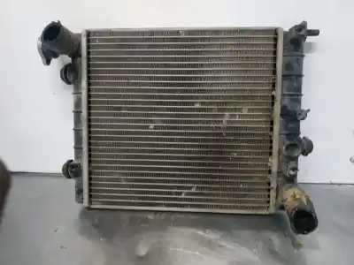 Pezzo di ricambio per auto di seconda mano radiatore d acqua per hyundai accent (lc) 1.3 cat riferimenti oem iam   