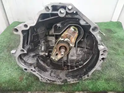 Автозапчастина б/у КОРОБКА ПЕРЕДАЧ для VOLKSWAGEN PASSAT BERLINA (3B2)  Посилання на OEM IAM DHF  