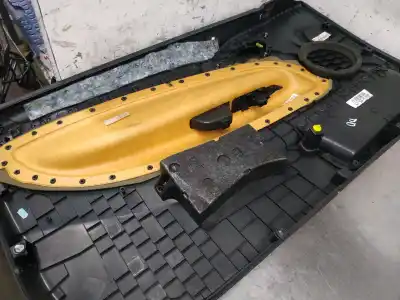 Peça sobressalente para automóvel em segunda mão forra / revestimento da porta dianteira direita por citroen ds3 1.6 e-hdi fap 92 cv / 68 kw referências oem iam 98034799zd