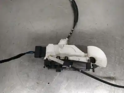 Peça sobressalente para automóvel em segunda mão fechadura da porta dianteira esquerda por citroen ds3 1.6 e-hdi fap 92 cv / 68 kw referências oem iam 1433n0421j2  