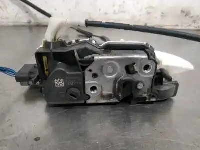 Peça sobressalente para automóvel em segunda mão fechadura da porta dianteira esquerda por citroen ds3 1.6 e-hdi fap 92 cv / 68 kw referências oem iam 1433n0421j2  