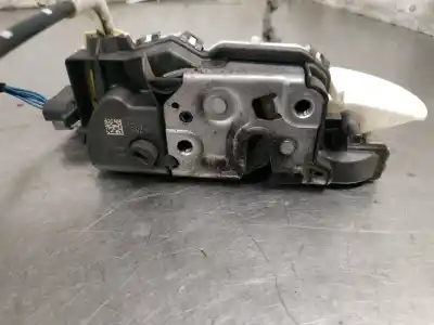 Peça sobressalente para automóvel em segunda mão fechadura da porta dianteira esquerda por citroen ds3 1.6 e-hdi fap 92 cv / 68 kw referências oem iam 1433n0421j2  