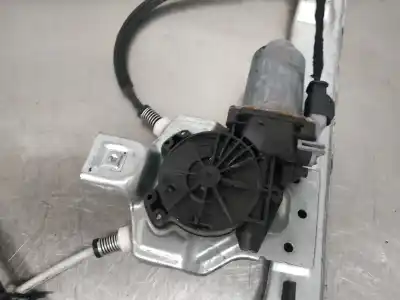Peça sobressalente para automóvel em segunda mão elevador de vidros dianteiro direito por citroen ds3 1.6 e-hdi fap 92 cv / 68 kw referências oem iam 