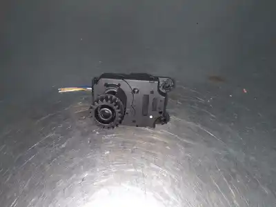 Peça sobressalente para automóvel em segunda mão motor de abertura da comporta de sofagem por citroen ds3 1.6 e-hdi fap 92 cv / 68 kw referências oem iam had36004a