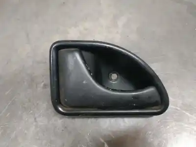 Second-hand car spare part interior left front handle for renault kangoo (f/kc0) alize 75 cv / 55 kw oem iam references 7700820523   Second-hand car spare part interior left front handle for renault kangoo (f/kc0) alize 75 cv / 55 kw oem iam references 7700820523