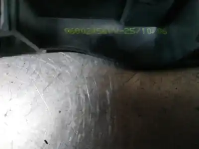 Second-hand car spare part interior left front handle for peugeot 207 urban oem iam references 96802456vv  