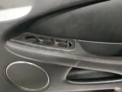 Second-hand car spare part right front door trim for jaguar x-type 2.0 d sport [2.0 ltr. - 96 kw diesel cat] oem iam references   