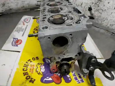 Pièce détachée automobile d'occasion CULASSE DU MOTEUR pour RENAULT MEGANE II BERLINA 5P  Références OEM IAM 8200162452  