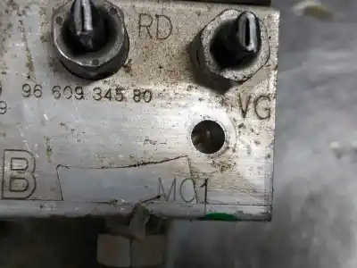 Pezzo di ricambio per auto di seconda mano ABS per CITROEN C4 PICASSO I MONOSPACE (UD_)  Riferimenti OEM IAM 9660934580  