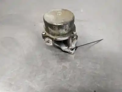 Автозапчастина б/у галмумний депресор / вакуумний насос для renault clio ii fase ii (b/cb0) 1.5 dci diesel 64 cv / 47 kw посилання на oem iam 8200577807  