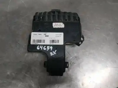 Автозапчасти б/у БЛОК РЕЛЕ/ПРЕДОХРАНИТЕЛЕЙ за CITROEN C4 PICASSO  ссылки OEM IAM 9662914480  