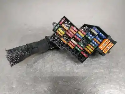 Second-hand car spare part fuse box unit for porsche cayenne (typ 9pa) básico oem iam references 7l0941828a  