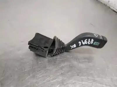 Pezzo di ricambio per auto di seconda mano comando pulito per opel corsa c comfort riferimenti oem iam 09185413  