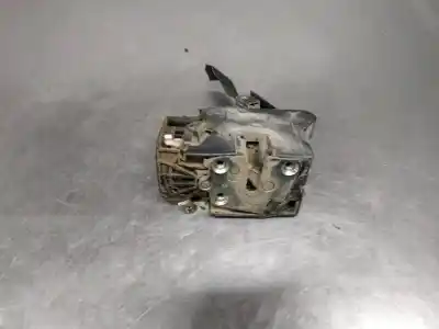 Peça sobressalente para automóvel em segunda mão fechadura da porta dianteira direita por dacia sandero laureate referências oem iam   