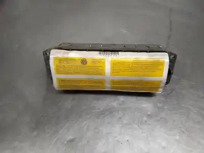 Автозапчасти б/у подушка безопасности передняя правая за volkswagen caddy ka/kb (2k) furg. 75 cv / 55 kw ссылки oem iam 1t0880204d