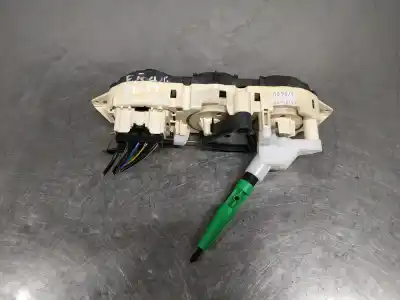 Peça sobressalente para automóvel em segunda mão comando de sofagem (chauffage / ar condicionado)  por ford focus berlina (cap) ambiente (d) referências oem iam 3m5t19980ad  