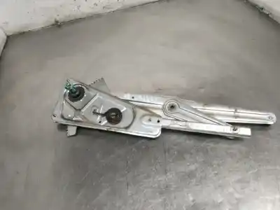 Pièce détachée automobile d'occasion LÉVE GLACE AVANT DROIT pour RENAULT TWINGO (CO6)  Références OEM IAM   