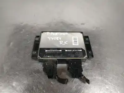 Peça sobressalente para automóvel em segunda mão CENTRALINA DE MOTOR UCE por PEUGEOT PARTNER (S2)  Referências OEM IAM 9661879080  