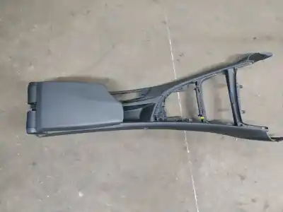 Peça sobressalente para automóvel em segunda mão apoio de braço consola central por bmw serie 1 berlina (e81/e87) 118d referências oem iam 712222506