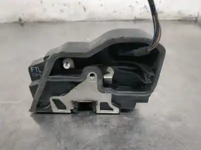 Second-hand car spare part left front door lock for bmw serie 1 berlina (e81/e87) 118d oem iam references 7202149  