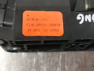 Second-hand car spare part accelerator pedal for ssangyong kyron 200 xdi limited oem iam references 2055009002  