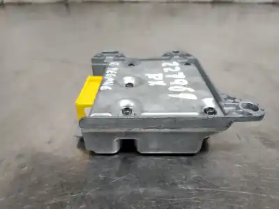 İkinci el araba yedek parçası HAVA YASTIGI KONTROL ÜNITESI için RENAULT MEGANE I CLASSIC (LA0)  OEM IAM referansları 7700418152F  