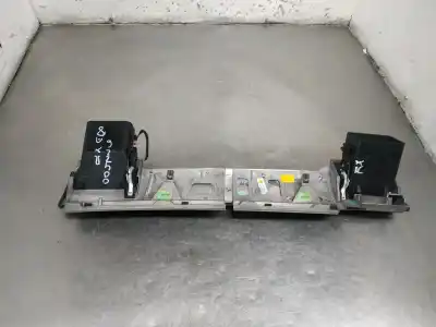 Автозапчасти б/у аэрационная решетка за audi a8 (4e2) 3.7 quattro ссылки oem iam 4e1857186  