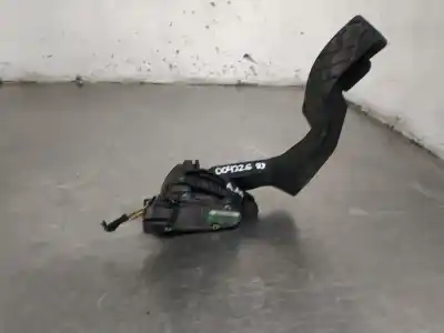 Second-hand car spare part accelerator pedal for audi a8 (4e2) 3.7 quattro oem iam references 4e1723503