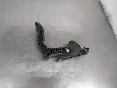 Second-hand car spare part accelerator pedal for audi a8 (4e2) 3.7 quattro oem iam references 4e1723503  