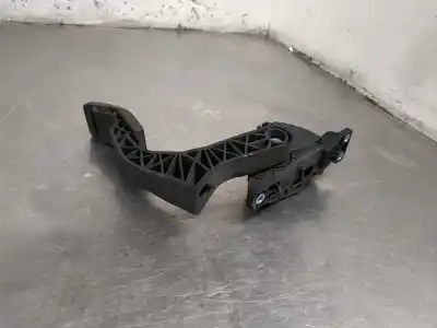 Second-hand car spare part accelerator pedal for audi a8 (4e2) 3.7 quattro oem iam references 4e1723503  