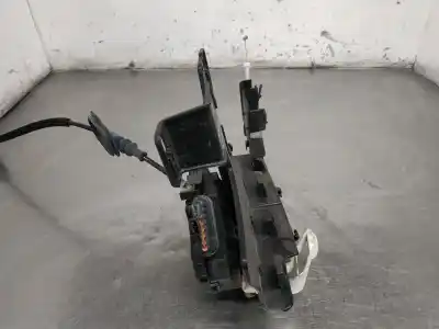 İkinci el araba yedek parçası SOL ÖN KAPI KILIDI için FORD FIESTA (CB1)  OEM IAM referansları 8A6AA21813AE  