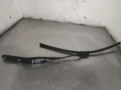 Автозапчасти б/у ЛЕВЫЙ ПЕРЕДНИЙ РЫЧАГ СТЕКЛООЧИСТИТЕЛЯ за FORD FIESTA (CB1)  ссылки OEM IAM 8A6117526AB  